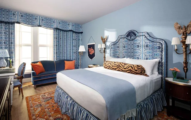 غرفة بسرير كينج بحوض استحمام لذوي الإعاقة، Graduate by Hilton Auburn, AL 1/2