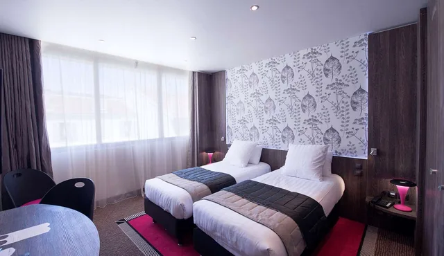 Super, Convertible Double Bed, City View، Best Western Premier Patio Des Artistes 2/4