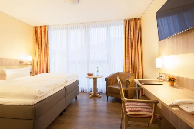 غرفة ديلوكس بسرير كينج، Hotel Kastanienhof Berlin 3/4