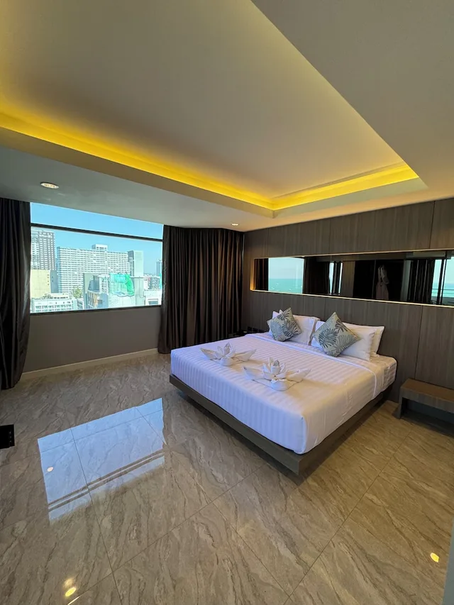 غرفة بانورامية بسرير كينج، Hermann Hotel Pattaya 3/10