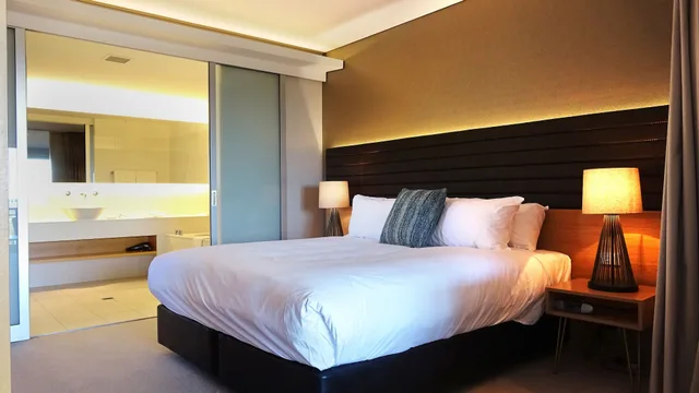2 Bedrooms, Suite, 2 King Beds, Valley View, Adult Only, Avani Cypress Lakes Resort 2/5