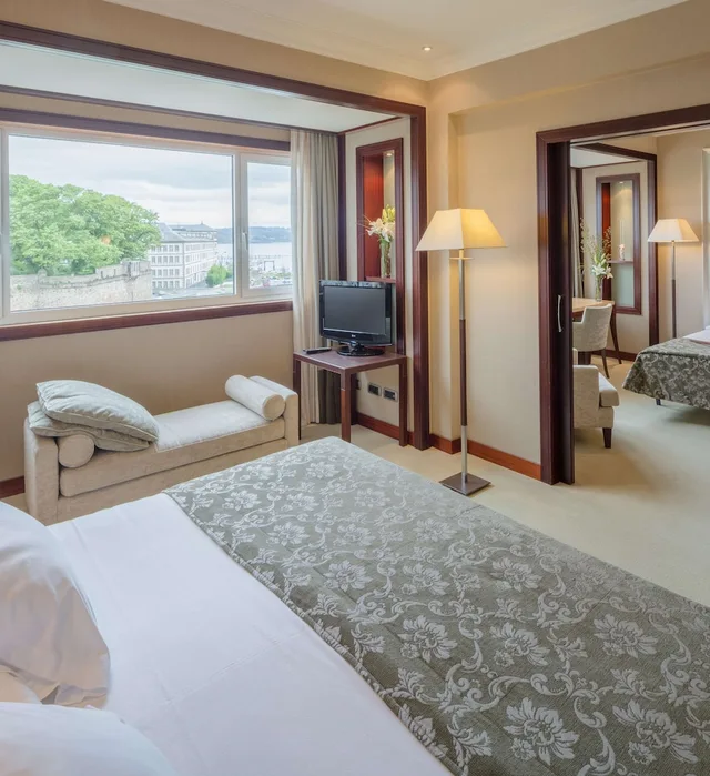 Junior Suite, King Bed, with Extra Bed, Sea View, NH Collection A Coruna Finisterre 4/6