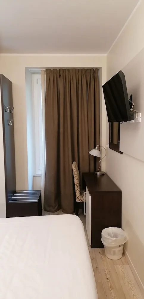غرفة سوبيريور بسريرين منفصلين، Hotel Boccascena 1/3