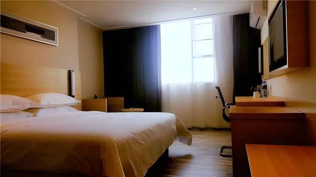 غرفة قياسية بسرير كوين، City Comfort Inn (Yangjiang Yangchun Bus Station) 2/2