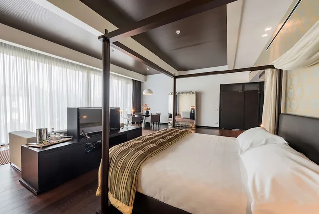 Junior Suite, Penthouse, King Bed, Sofa، Devero Hotel Spa, BW Signature Collection 1/7