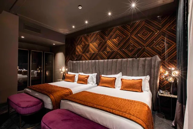 جناح، U Visionary Rome Hotel 1/2