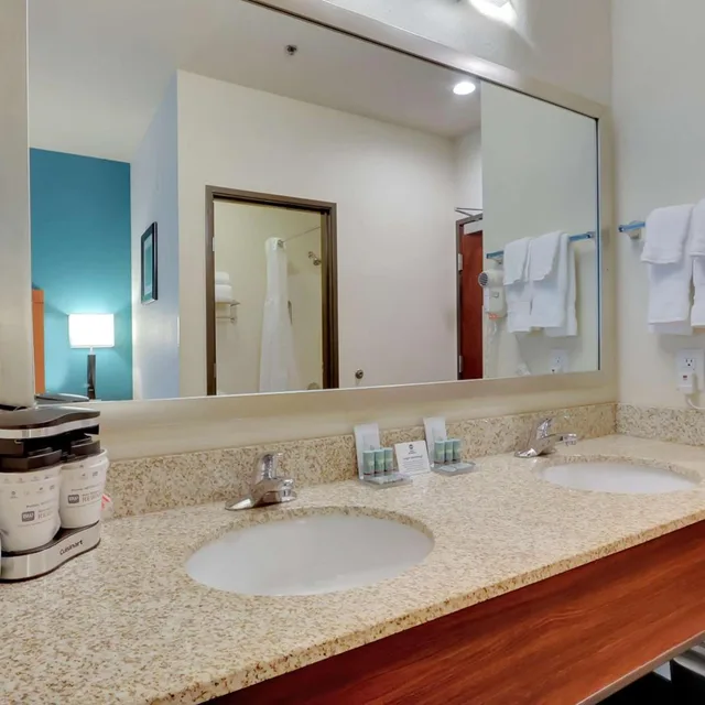 جناح بسريرين كوين لذوي الإعاقة، Best Western Liberty Inn DuPont JBLM 4/5