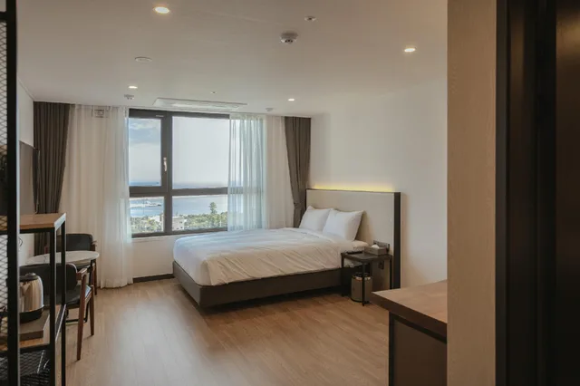 Ocean, Double Bed، LeMain Hotel Seogwipo 1/1