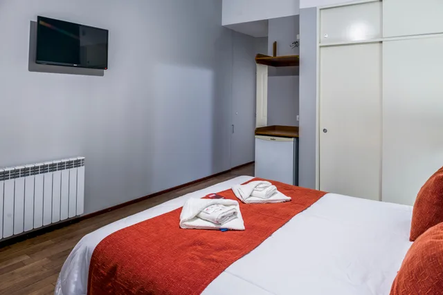 Standard, Double Bed, Street View، Hotel Distrito 2/4