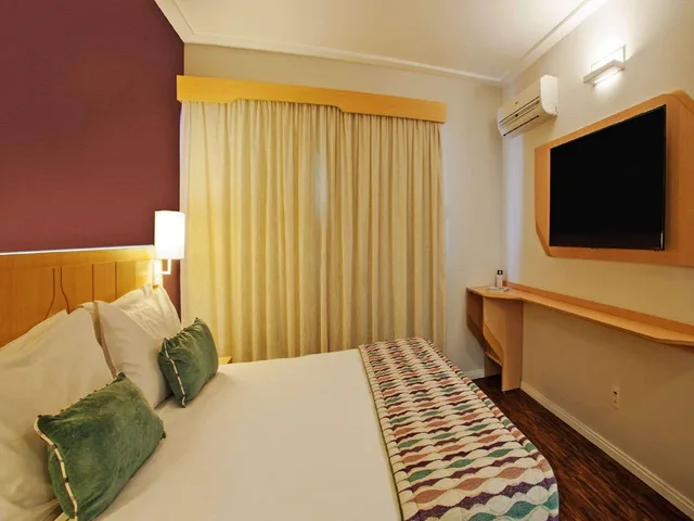 غرفة بسرير كوين، Transamerica Executive Nova Paulista 3/6