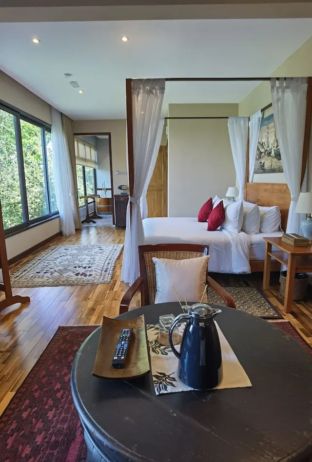 فيلا فاخرة بسريرين منفصلين وسريرين كينج بإطلالة على البحر بـ3 غرف نوم بمسبح خاص، Ambong Pool Villas 10/10