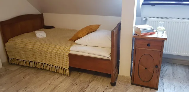 Room, Double or Twin Bed, Separate Building, Oki Doki Old Town Hostel 2/2