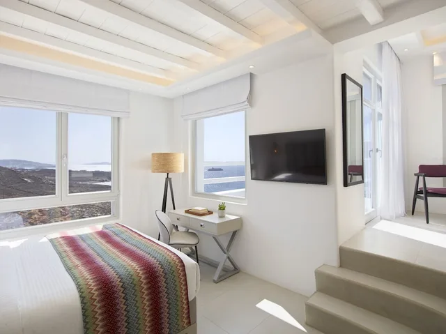 فيلا بسريرين كينج بإطلالة على البحر بغرفتي نوم بمسبح خاص، Epic Blue Suites & Villas 1/3