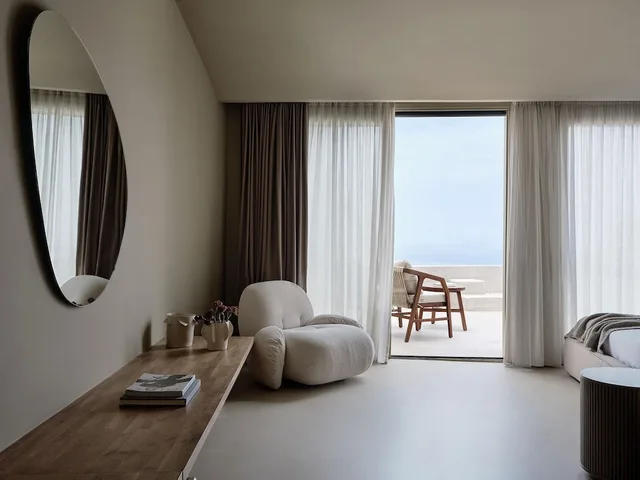 4 Bedrooms, Villa, 4 Double Beds, Private Infinity Pool، Andronis Concept Wellness Resort 4/7