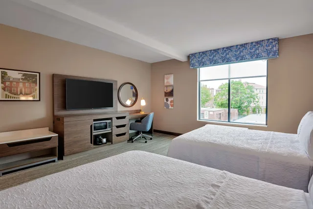 غرفة بسرير مزدوج لذوي الإعاقة، Hampton Inn Salem Ma 2/4