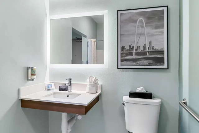 Room, King Bed, Accessible, Best Western Executive Inn Seagoville 4/5