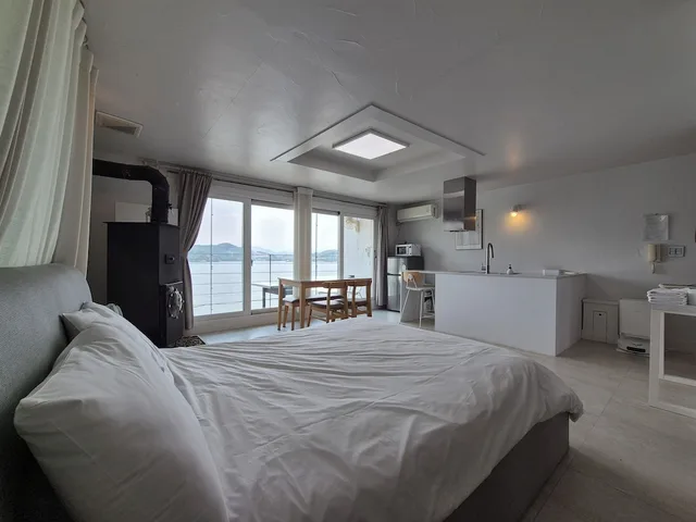غرفة قياسية بسرير مزدوج بغرفة نوم واحدة، Interlaken Pension In Gapyeong 1/10
