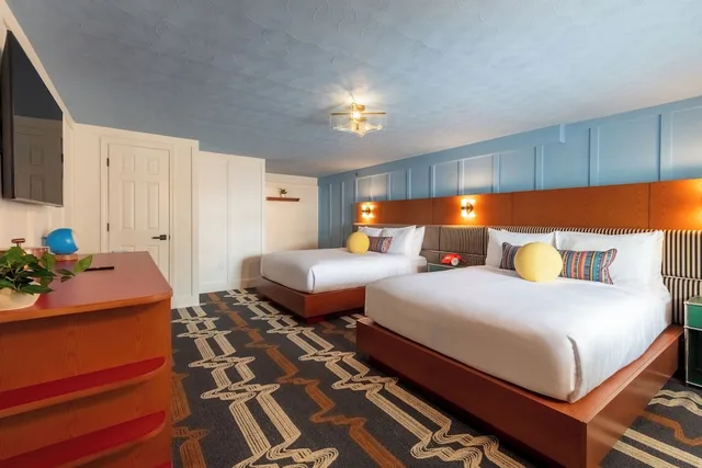 Superior, 2 Queen Beds, Ogunquit Hotel 7/10
