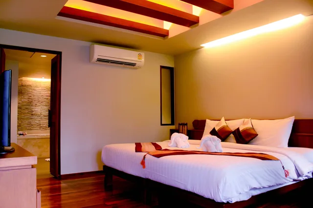 Deluxe, King Bed, MAEHAAD BAY RESORT 1/6