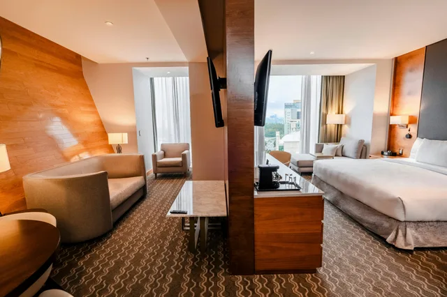 جناح جونيور بسرير كينج، DoubleTree by Hilton Hotel Mexico City Santa Fe 4/4