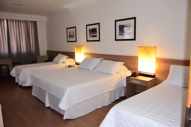 غرفة سوبيريور بسريرين منفصلين، Hotel Metropole 1/6