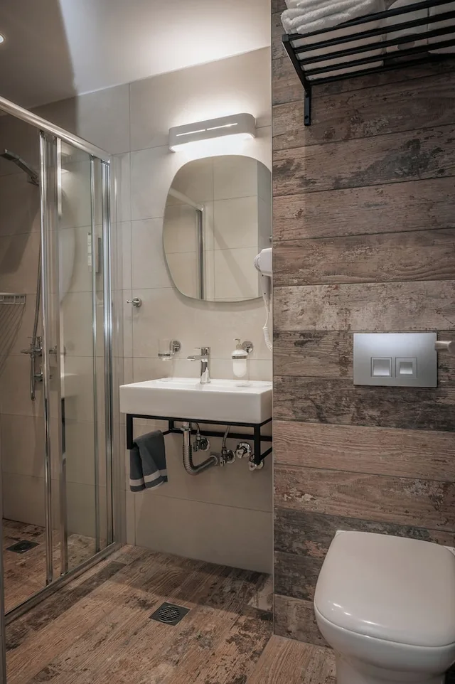 غرفة سوبيريور بسرير كوين، Elizabeth Queen Luxury Rooms 7/9