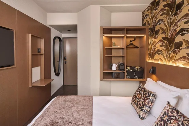 Compact, Double Bed، Wageningen International Congress Centre 1/3