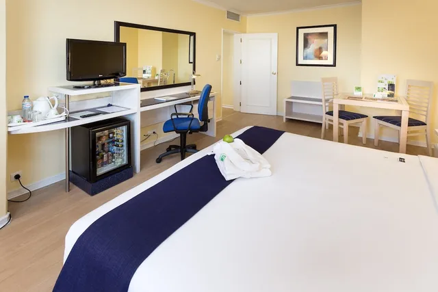 premium room, Holiday Inn Lisbon 3/5