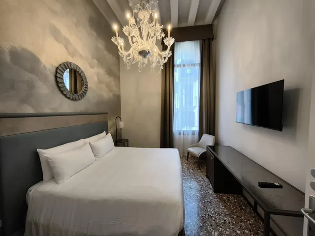 Superior, Twin Beds, Ca Del Campo 1/10