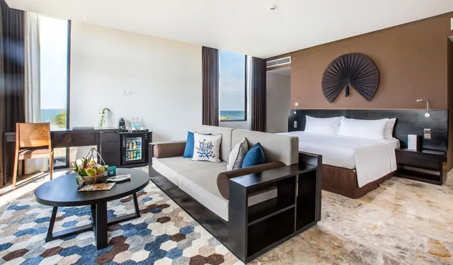 The Level Premium Room، Melia Danang Beach Resort 6/10