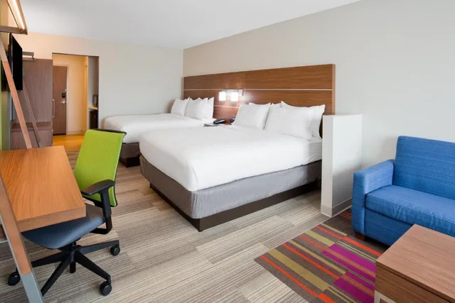 جناح بسريرين كوين، Holiday Inn Express And Suites Des Moines Downtown 1/2