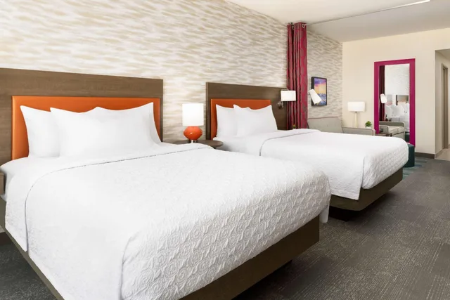 جناح استوديو بسريرين كوين، Hampton Inn Orlando Southeast Nona 1/4