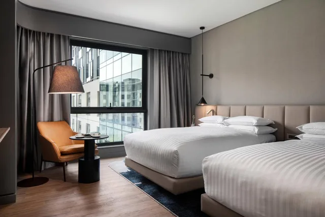 شقة بسرير كينج وسريرين مزدوجين بغرفتي نوم، Marriott Executive Apartments Johannesburg, Melrose Arch 2/7