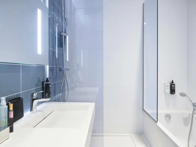 غرفة عائلية بسرير مزدوج، Ibis Styles Montelimar Centre 2/2