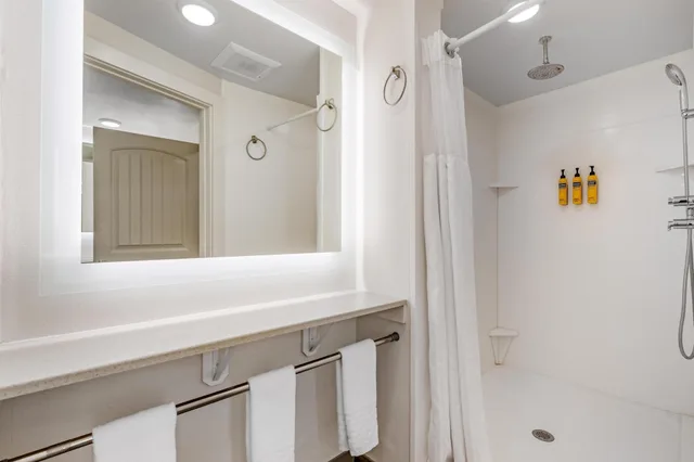 2 Bedrooms, Suite, Best Western Plus Clocktower Inn 5/5