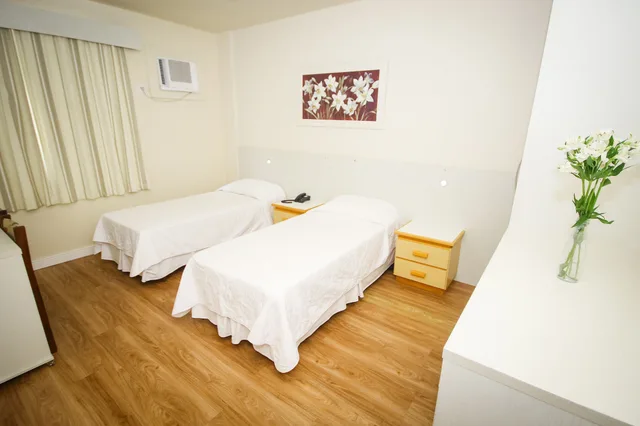 Standard, Double or Twin Bed, Hotel Geranium 4/10