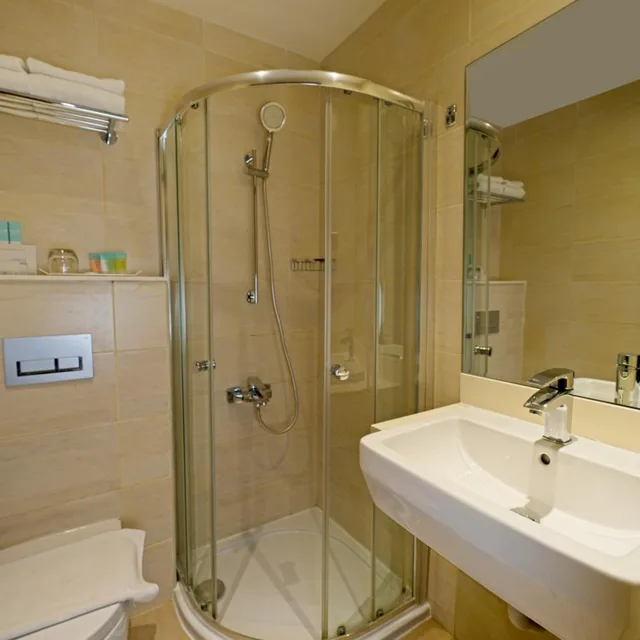 غرفة كلاسيكية بسرير فردي، Action Hotel Ras Al Khaimah 8/10