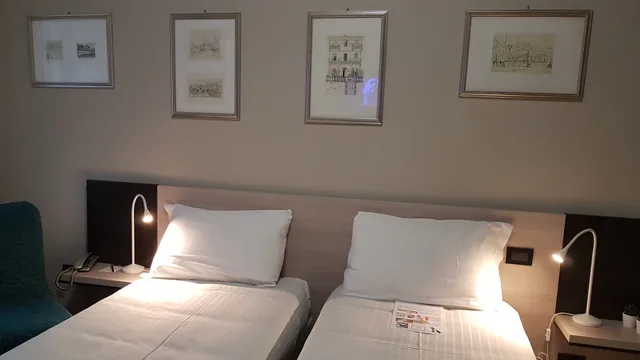 غرفة كلاسيكية بسريرين منفصلين، Hotel Gran Torino 2/4