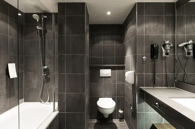 غرفة رباعية، Leonardo Eden Hotel Amsterdam City Center 6/8