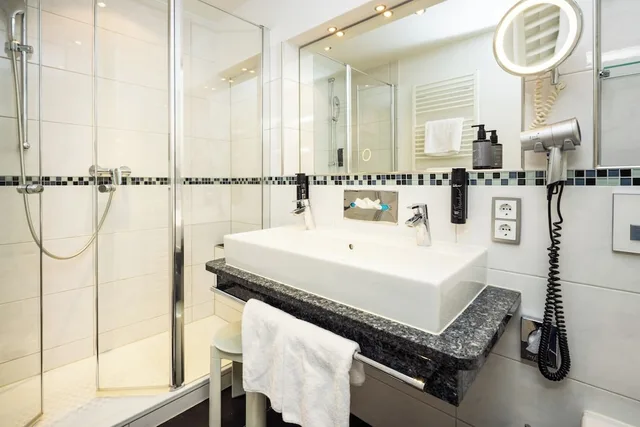 غرفة كومفورت بسرير كينج، Hotel Alpenhof 10/10