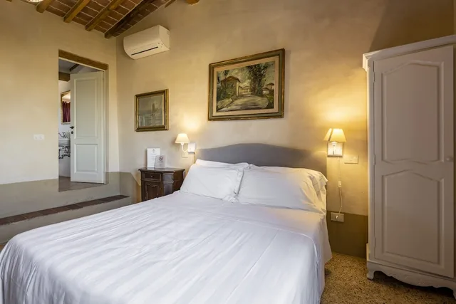 غرفة قياسية بسرير مزدوج وسريرين منفصلين، PALAZZO MOSELA ALLA PORTA 1/10