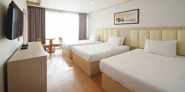 غرفة ثلاثية، Shin Shin Hotel Jeju City 2/2