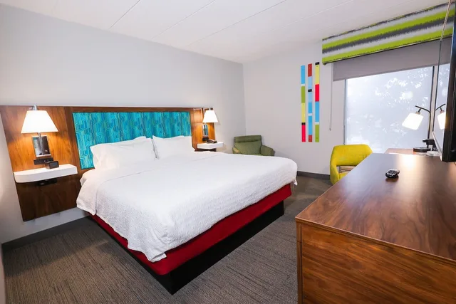 غرفة أساسية بسرير كينج، Hampton Inn Rehoboth Beach 4/10
