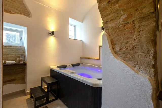 Amber Hotel Italy، Vasto 29/50