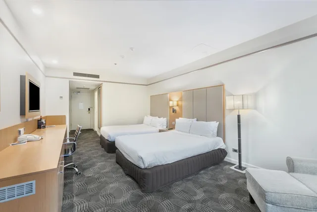 City, Superior, Double or Twin Bed, Stamford Plaza Adelaide 6/9
