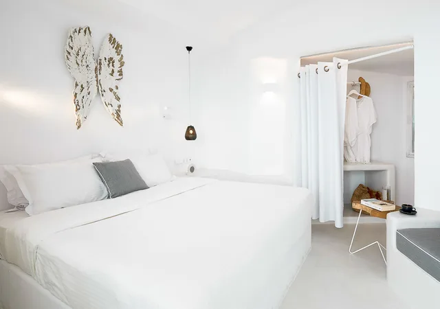 Cove Pool, Villa, King Bed, Dana Villas and Infinity Suites 1/1