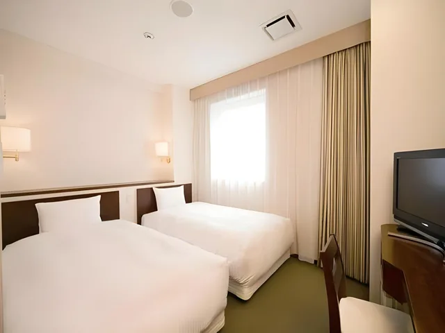 غرفة بسريرين منفصلين للمدخنين، Hillarys Hotel 2/3
