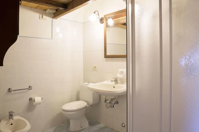 شقة بغرفتي نوم، VILLA GRASSINA 5/5