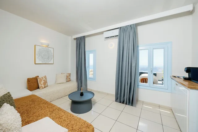 جناح استوديو ديلوكس بسرير مزدوج، Kastro Suites 2/5