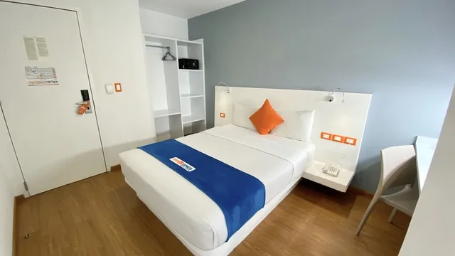 غرفة قياسية بسرير كوين، Hotel Star Express 1/5